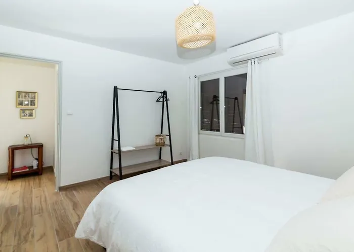 Dans Mon Jardin Apartment Ajaccio (Corsica)